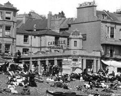 The-Carlisle-Saloon-Denmark-Place-Hastings-c1920